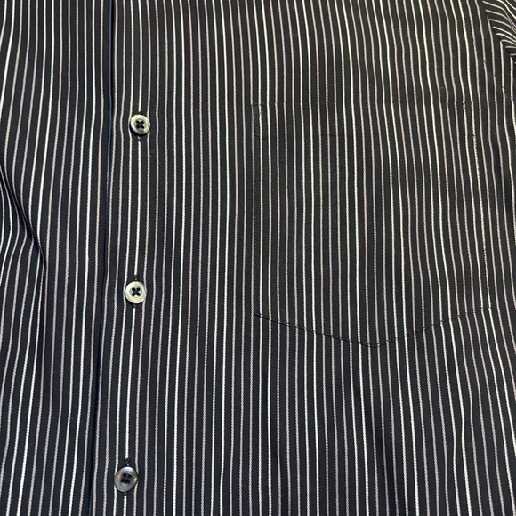 J. Ferrar Men's Shirt Medium 15-15 1/2 Black Silver Striped 100% Cotton Classy - Picture 7 of 12